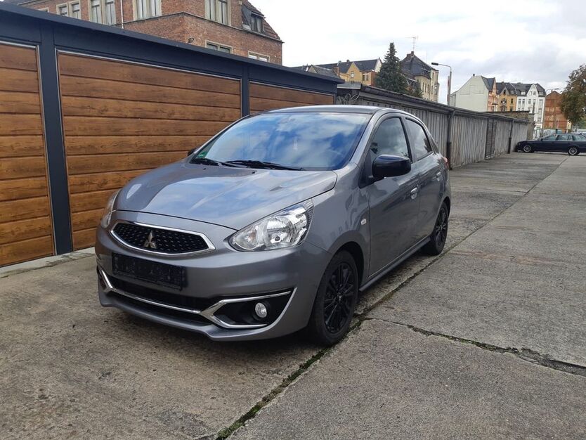 Mitsubishi Space Star 43.089 km 7.999 € Plauen 08529
