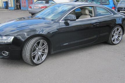 Audi A5 180.000 km 5.900 &euro; Stockach 78333