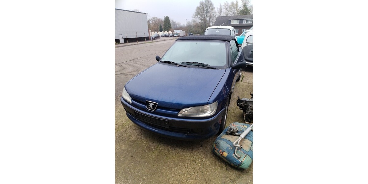 Peugeot 306 Cabriolet 109.551 km 1.990 € Sande 26452
