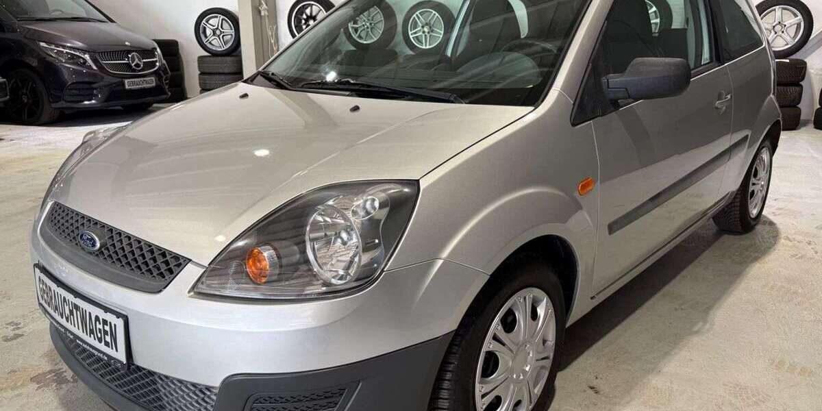 Ford Fiesta 77.094 km 2.900 &euro; Erfurt 99085