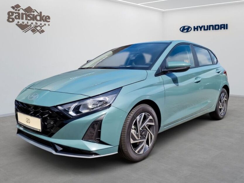 i20