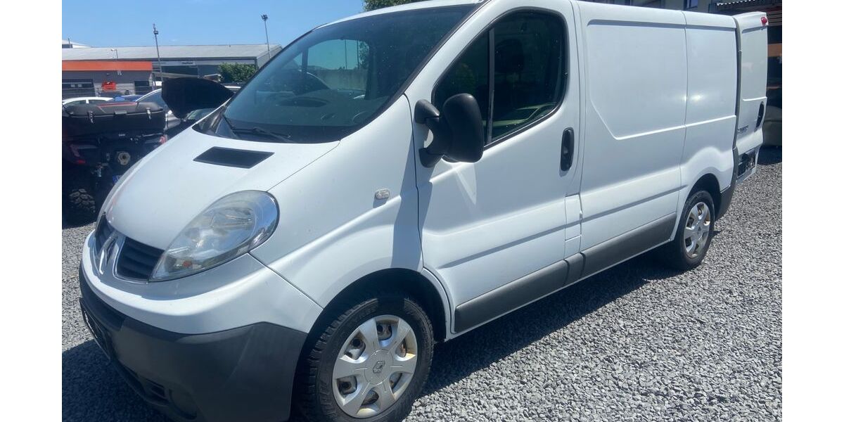 Renault Trafic 271.000 km 4.950 &euro; Hanau 63452