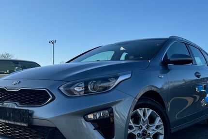 Kia ceed / Ceed 172.000 km 9.899 &euro; Oberkrämer 16727