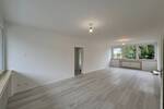 Modernisierte 3-Zimmer-Wohnung mit Balkon in zentraler Lage von Krefeld-Hüls