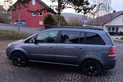 Opel Zafira 281.000 km 1.000 &euro; Battenberg (Eder) 35088