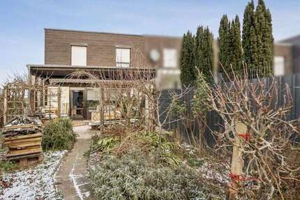 Haus zum Kaufen in Meckenheim 240.000 € 104 m² 4 zimmer