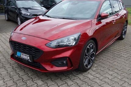 Ford Focus 23.300 km 19.974 &euro; Rees 46459