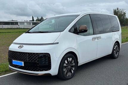 Hyundai STARIA 44.600 km 38.900 € Mörfelden-Walldorf 64546