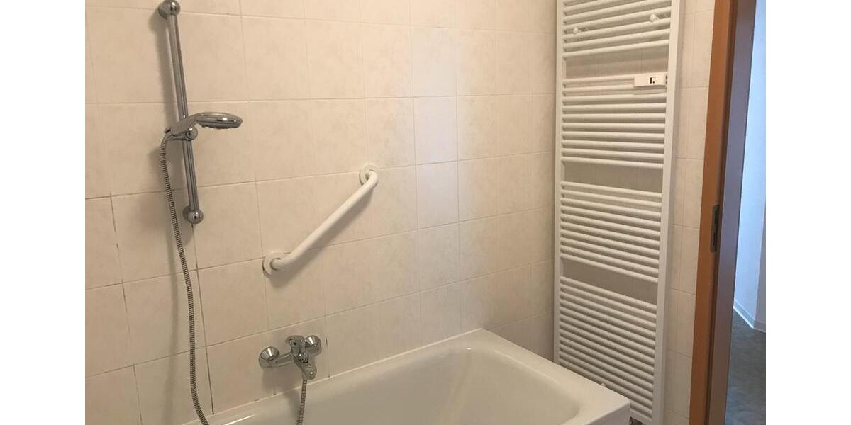 Erdgeschoßwohnung Chemnitz Hilbersdorf - 3 Zimmer, 78 m&sup2;, 380&euro; | Angebot:26701479