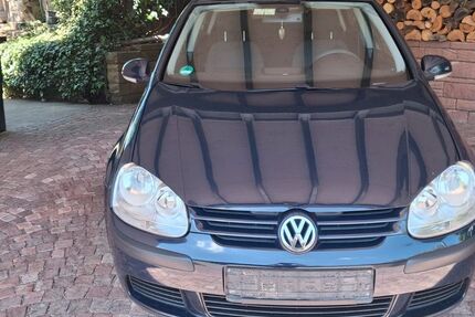 VW Golf 237.500 km 1.700 &euro; Freudenberg 97896