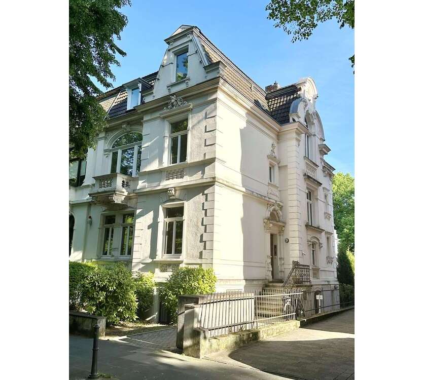 Haus zum Kaufen in Bonn 1.745.000 € 393 m²