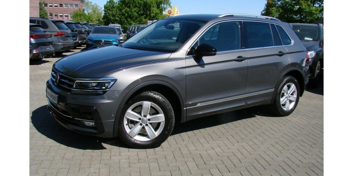 VW Tiguan 2.0TSi 4Motion R-line ACC Navi LED Kamera 22.247 km 27.480 &euro; Falkensee 14612