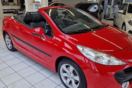 Peugeot 207 111.900 km 3.990 &euro; Berghülen 89180