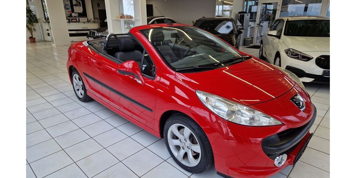 Peugeot 207 111.900 km 3.990 &euro; Berghülen 89180