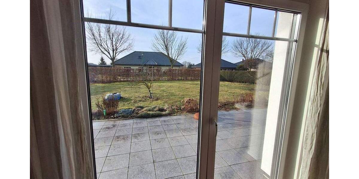 Einfamilienhaus Neuruppin - 5 Zimmer, 170 m&sup2;, 1.700&euro; | Angebot:25819994