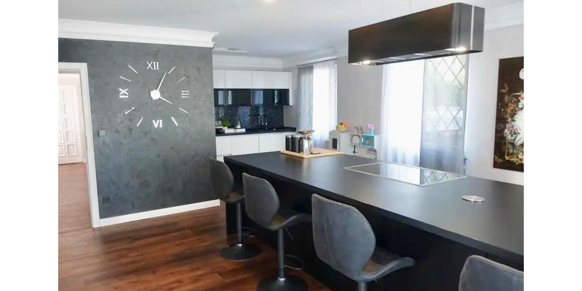 Einfamilienhaus Idar-Oberstein Oberstein - 8 Zimmer, 220 m&sup2;, 420.000&euro; | Angebot:26619066