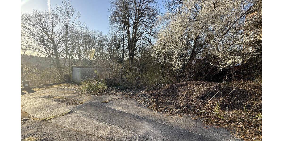 Attraktives Baugrundstück in Top-Stadtlage - ideale Investition für Entwickler oder Individualisten zimmer