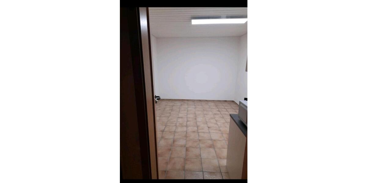 Gewerbeobjekt Münsingen - 1.000&euro; | Angebot:26544020