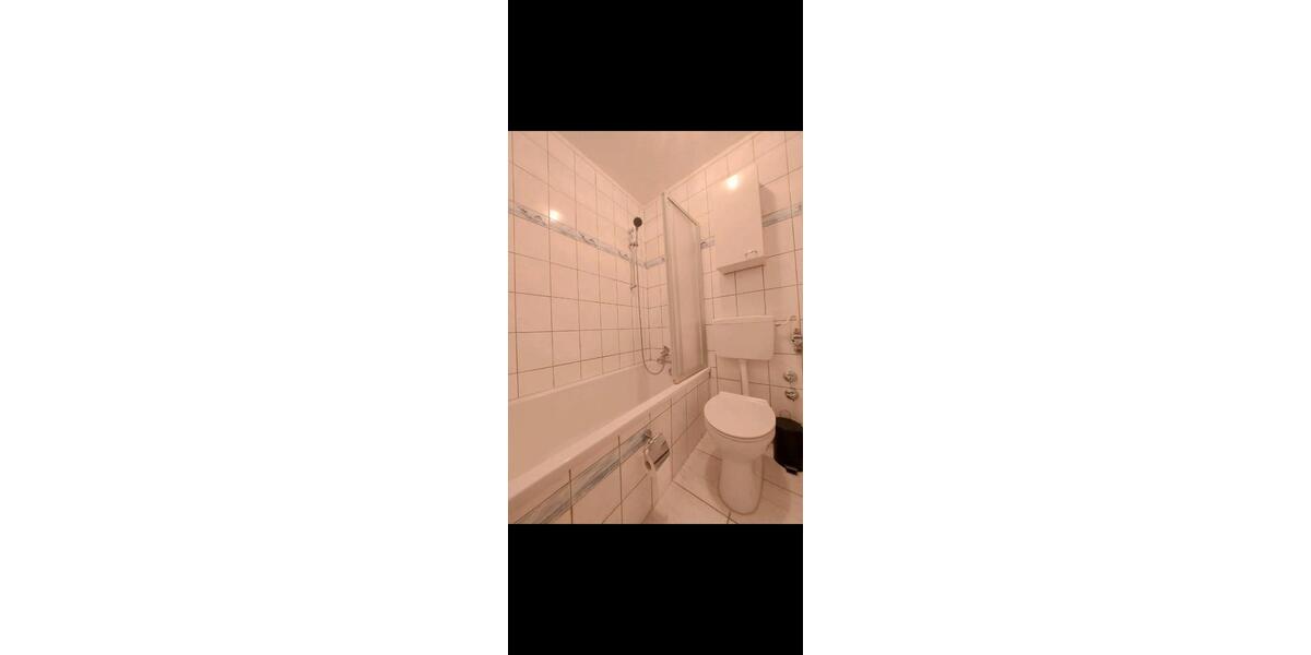 Schöne und helle 2-2-Zi-Wohnung mit Außenstellpl. & Einbauküche 2 zimmer