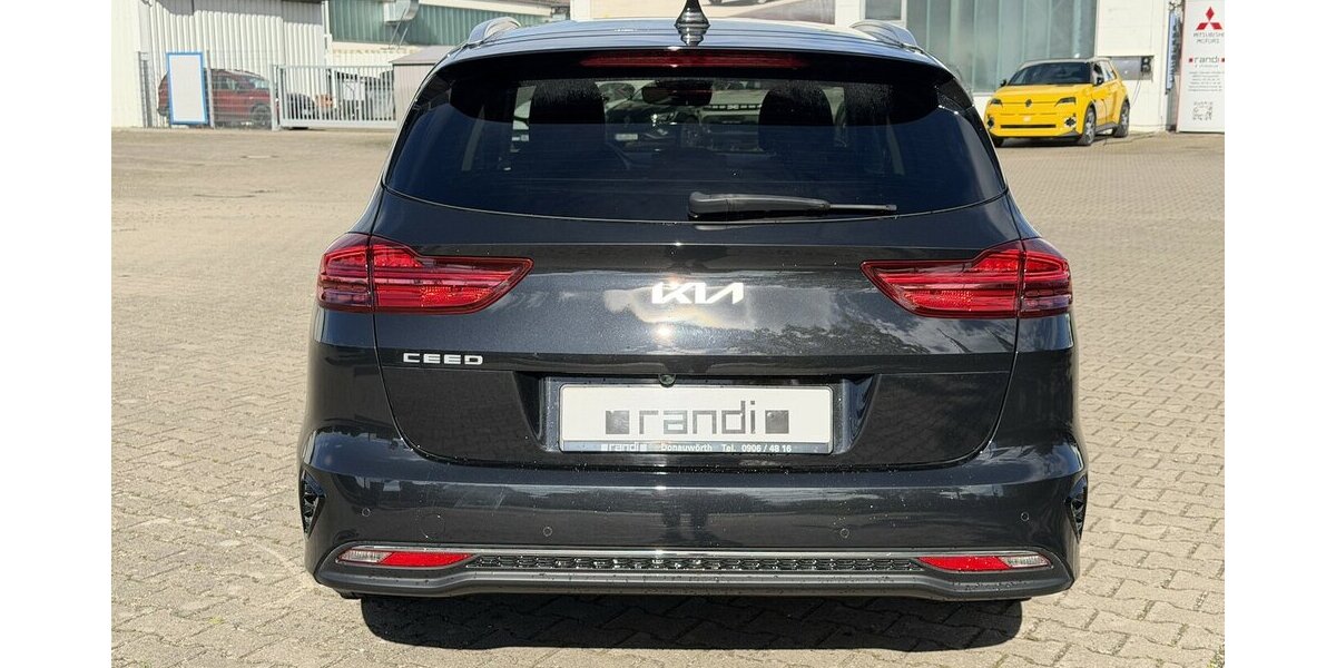 Kia cee´d Sportswagon Vision 1.5 T-GDI / SitzH 38.200 km 19.990 &euro; Donauwörth 86609