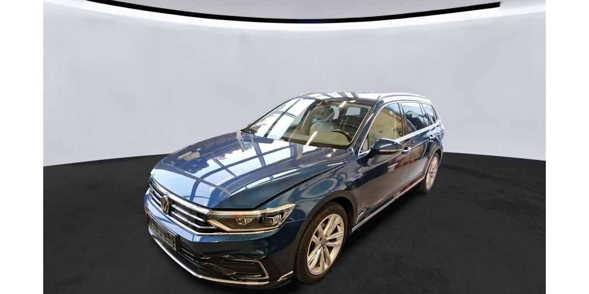 VW Passat 99.950 km 21.990 &euro; Goslar 38640