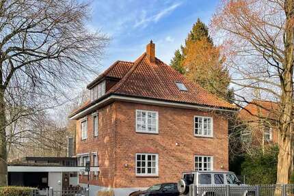 Haus Rendsburg - 10 Zimmer, 280 m&sup2;, 890.000&euro; | Angebot:25601651