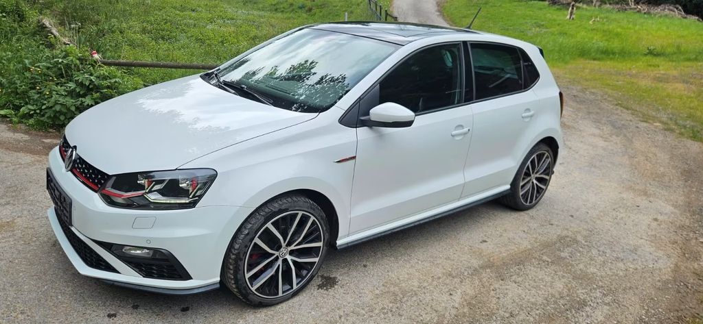 VW Polo 124.000 km 13.200 € Herscheid 58849