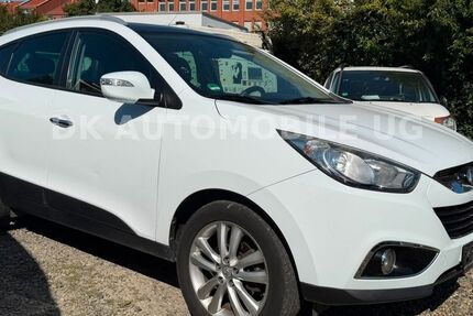 Hyundai ix35 165.000 km 6.999 &euro; Braunschweig 38118