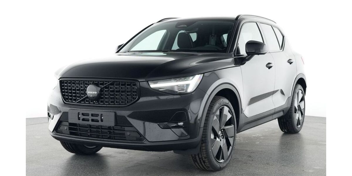Volvo XC40 4.500 km 43.490 &euro; Fulda 36043