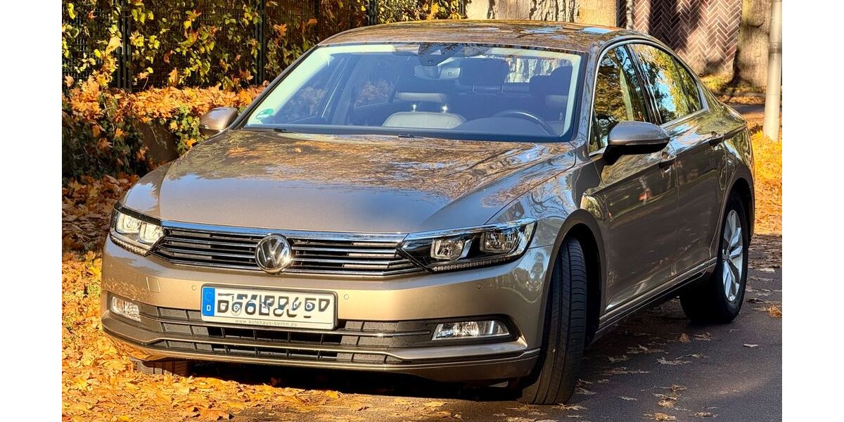 VW Passat 31.500 km 16.900 &euro; Berlin 14195