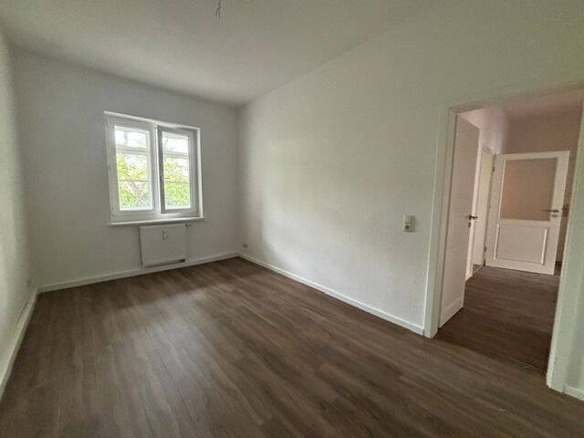 Etagenwohnung Leipzig Gohlis-Süd - 3 Zimmer, 83 m&sup2;, 840&euro; | Angebot:26826755