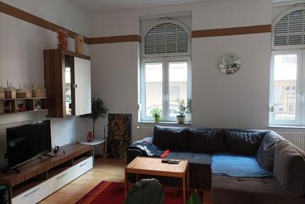Stilvolles Wohnen in gepflegtem Altbau