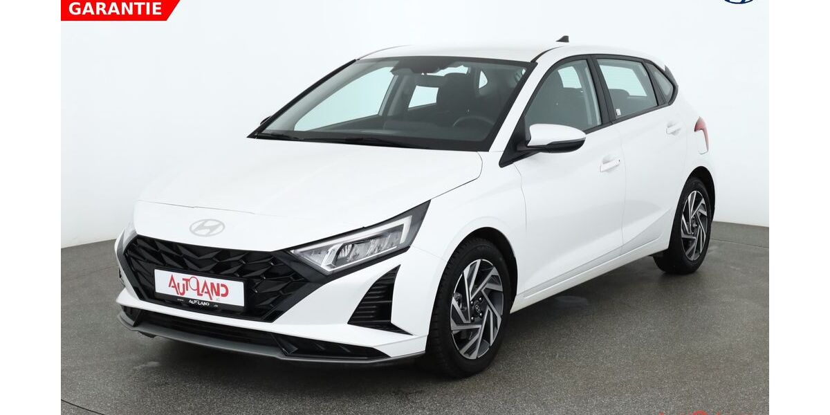 Hyundai i20 28.833 km 18.890 &euro; Berlin 12683