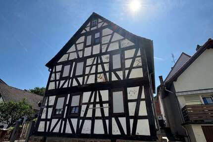 Haus Gründau - 6 Zimmer, 174 m&sup2;, 160.000&euro; | Angebot:26888991
