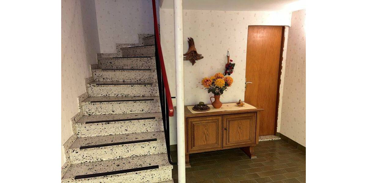 Einfamilienhaus Kulmbach Blaich - 7 Zimmer, 160 m&sup2;, 215.000&euro; | Angebot:26724835