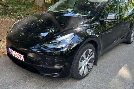 Tesla Model Y 132.000 km 31.900 &euro; Außernzell 94532