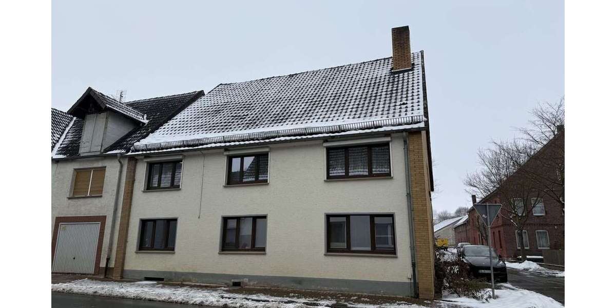 Einfamilienhaus Brakel - 5 Zimmer, 140 m&sup2;, 148.000&euro; | Angebot:25201724