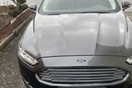 Ford Mondeo 184.100 km 9.000 &euro; Löhne 32584