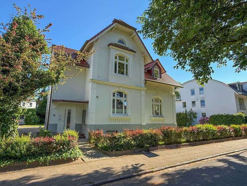 Wohnung zum Mieten in Uetersen 1.050 € 117.51 m²