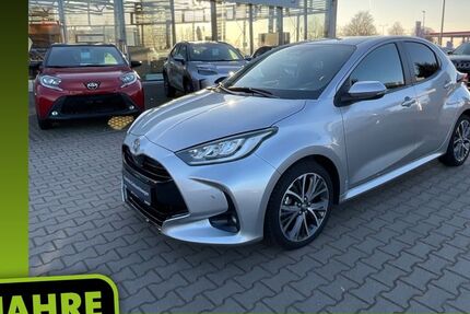 Toyota Yaris 14.001 km 23.490 &euro; Magdeburg 39120