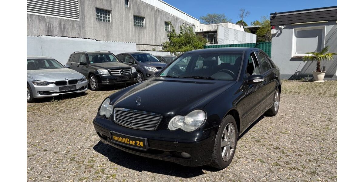 Mercedes-Benz C 180 249.000 km 1.990 &euro; Haan 42781
