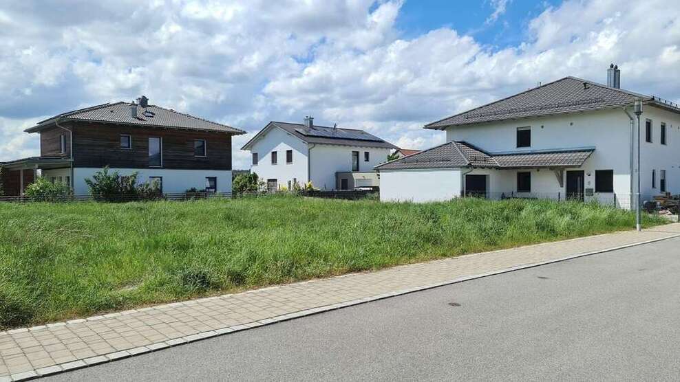 Grundstück zu verkaufen in Langquaid 209.000 € 599 m² zimmer