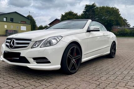 Mercedes-Benz E 500 122.000 km 25.800 € Bokholt-Hanredder 25335