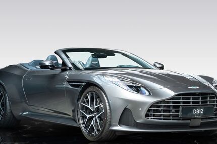 Aston Martin DB12 9.850 km 229.680 &euro; Düsseldorf 40212