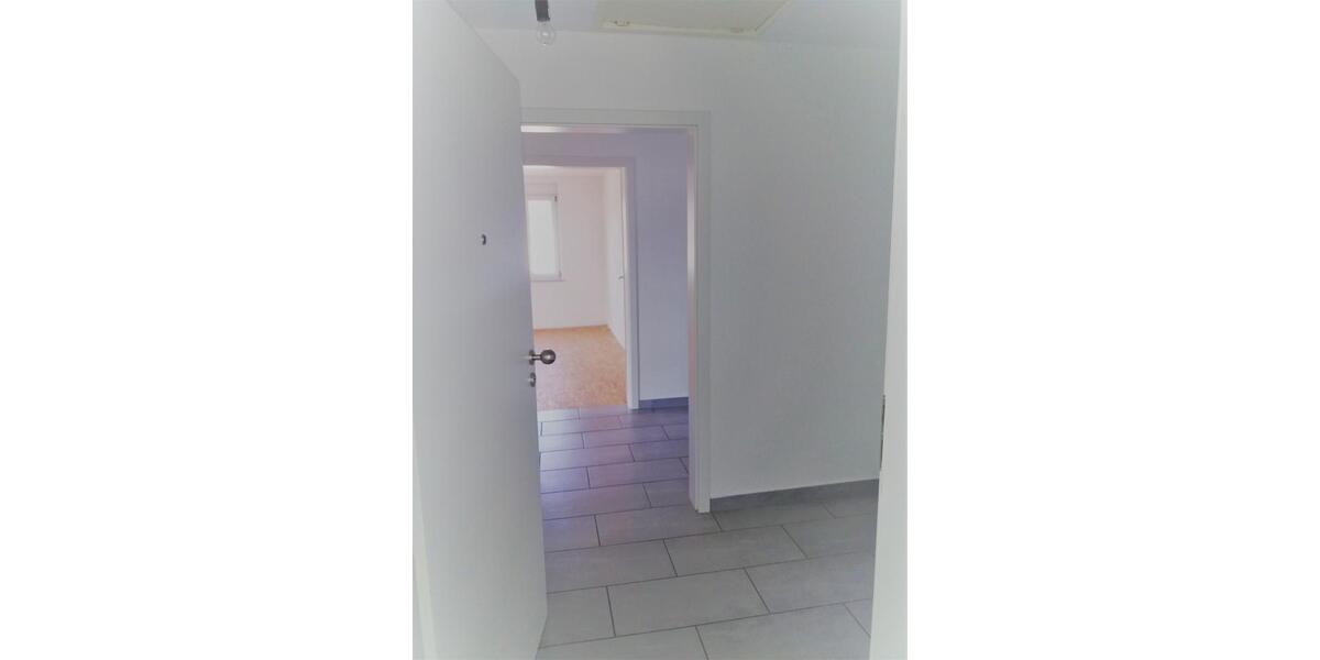 Dachgeschoßwohnung Siegen Kaan-Marienborn - 3 Zimmer, 88 m&sup2;, 940&euro; | Angebot:25343055