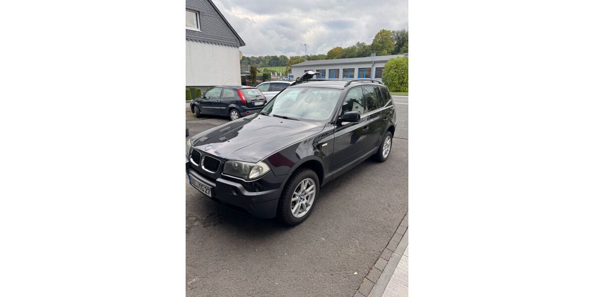 BMW X3 233.000 km 1.990 &euro; Breitscheid 35767