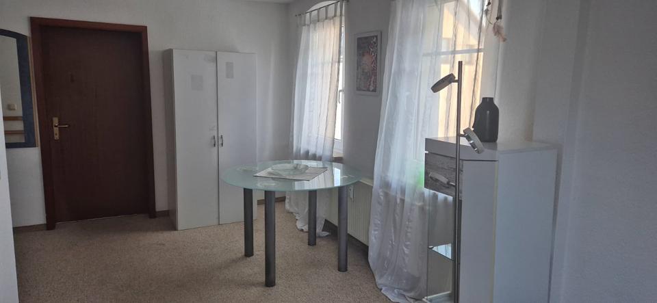 Dachgeschoßwohnung Wilkau-Haßlau Haßlau - 2 Zimmer, 50 m&sup2;, 270&euro; | Angebot:26443528