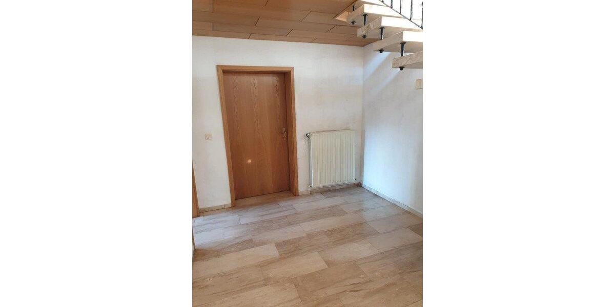Mehrfamilienhaus, Wohnhaus Eschwege - 7 Zimmer, 252 m&sup2;, 375.000&euro; | Angebot:26716962
