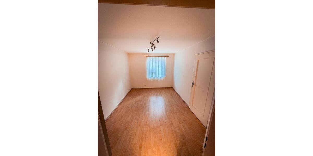 Etagenwohnung Bad Urach - 3 Zimmer, 63 m&sup2;, 169.000&euro; | Angebot:26439576