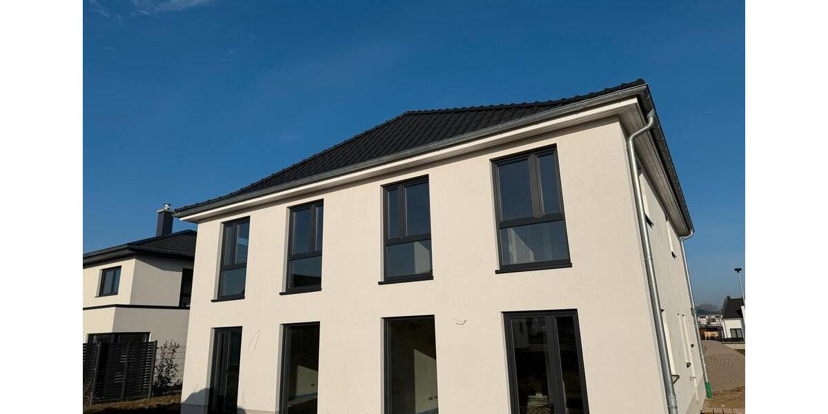 Doppelhaushälfte Papendorf - 5 Zimmer, 120 m&sup2;, 2.050&euro; | Angebot:26056548